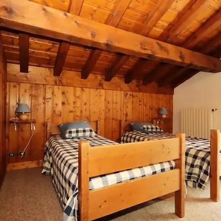 Ulysse - 5 Pièces Pour 8 Personnes 03 Les Houches